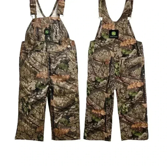 John Deere Other - JOHN DEERE MOSSY OAK OVERALLS